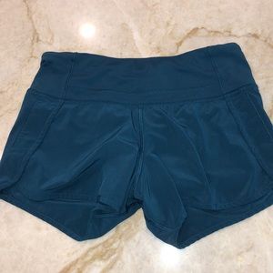 Lululemon short